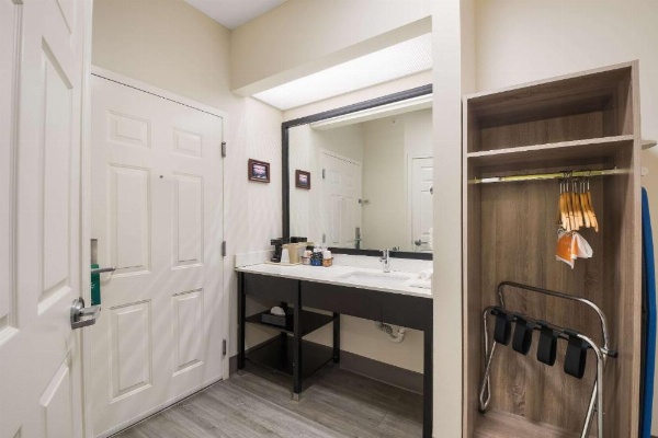 Quality Inn Alcoa Knoxville image 13