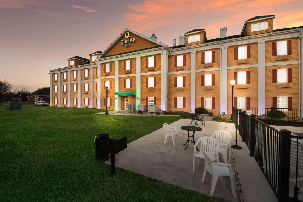 Double Room with Two Double Beds - Non-Smoking